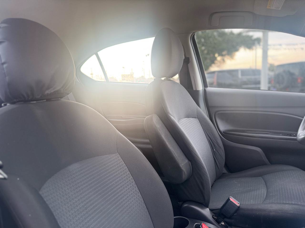 Used 2024 Mitsubishi Mirage G4 ES FWD image 40