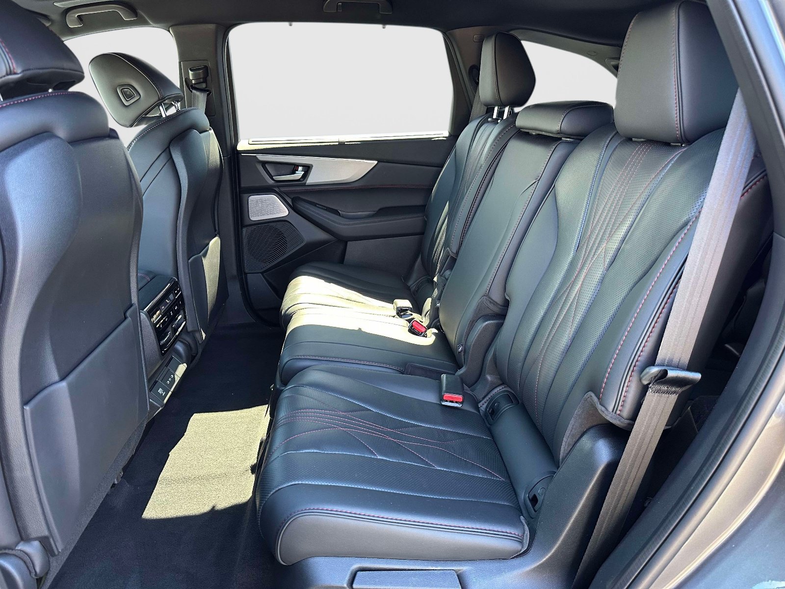 Certified 2026 Acura MDX A-Spec w/ Advance Package AWD/4WD image 14