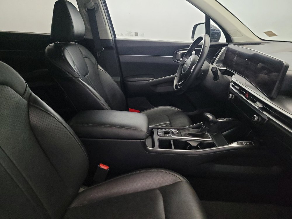 Used 2024 Kia Sorento S w/ Panoramic Sunroof Package FWD image 21
