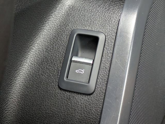 Used 2023 Audi Q5 2.0T Premium w/ Convenience Package image 22