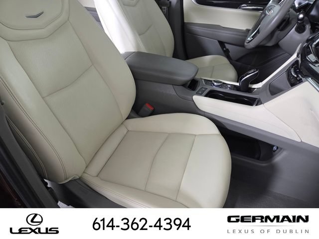 Used 2023 Cadillac XT6 Premium Luxury w/ Technology Package FWD image 27