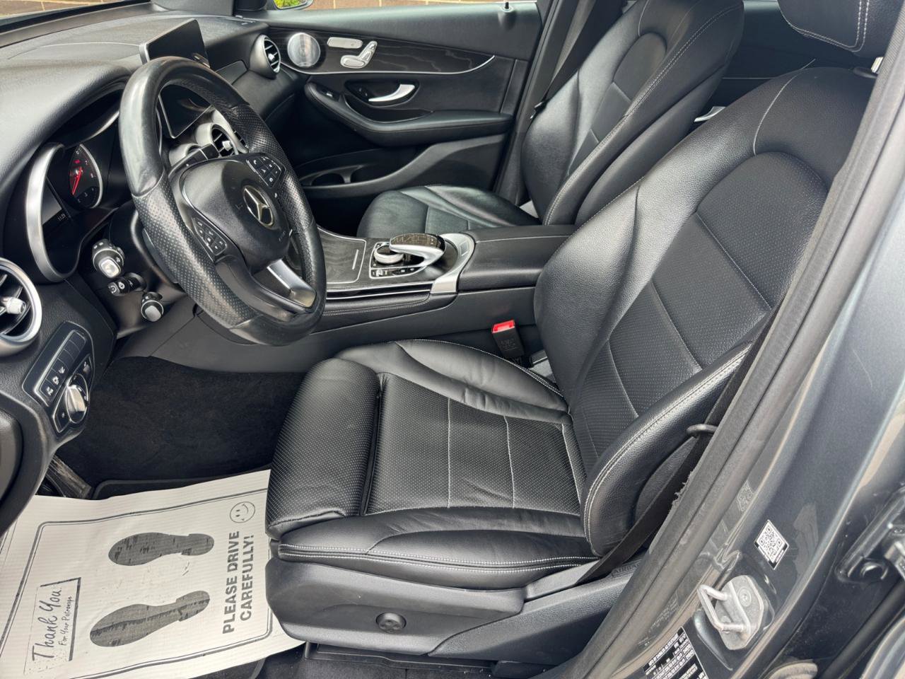 Used 2018 Mercedes-Benz GLC 300 4MATIC image 5