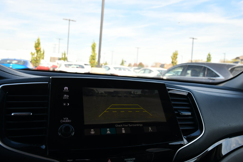 Used 2019 Honda Pilot Elite image 16
