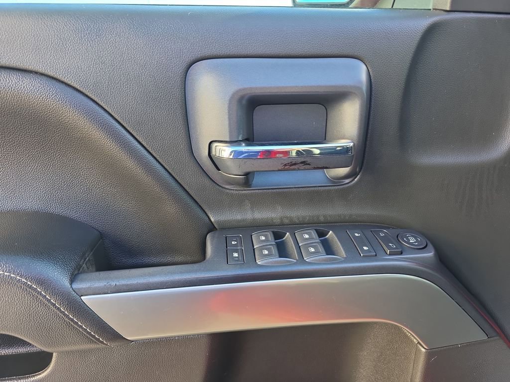 Used 2018 Chevrolet Silverado 1500 LT image 12