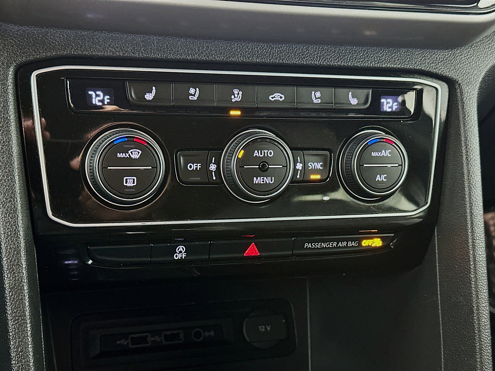 Used 2020 Volkswagen Atlas Cross Sport SEL Premium image 16