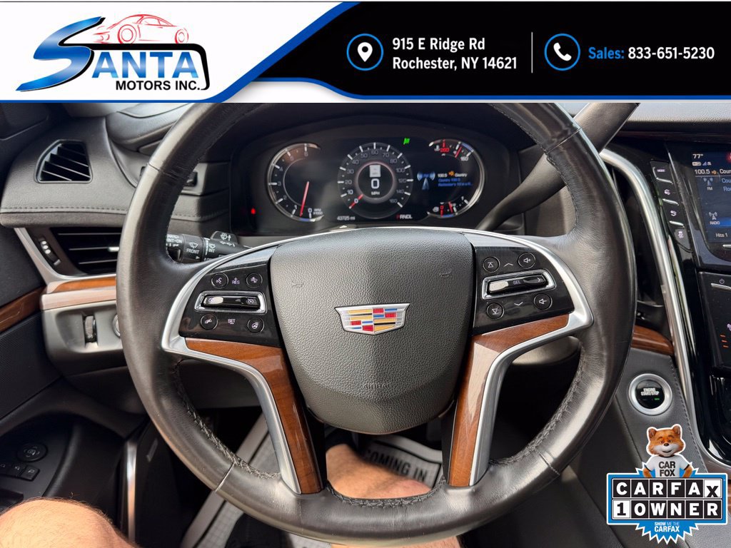Used 2020 Cadillac Escalade Luxury AWD/4WD image 8