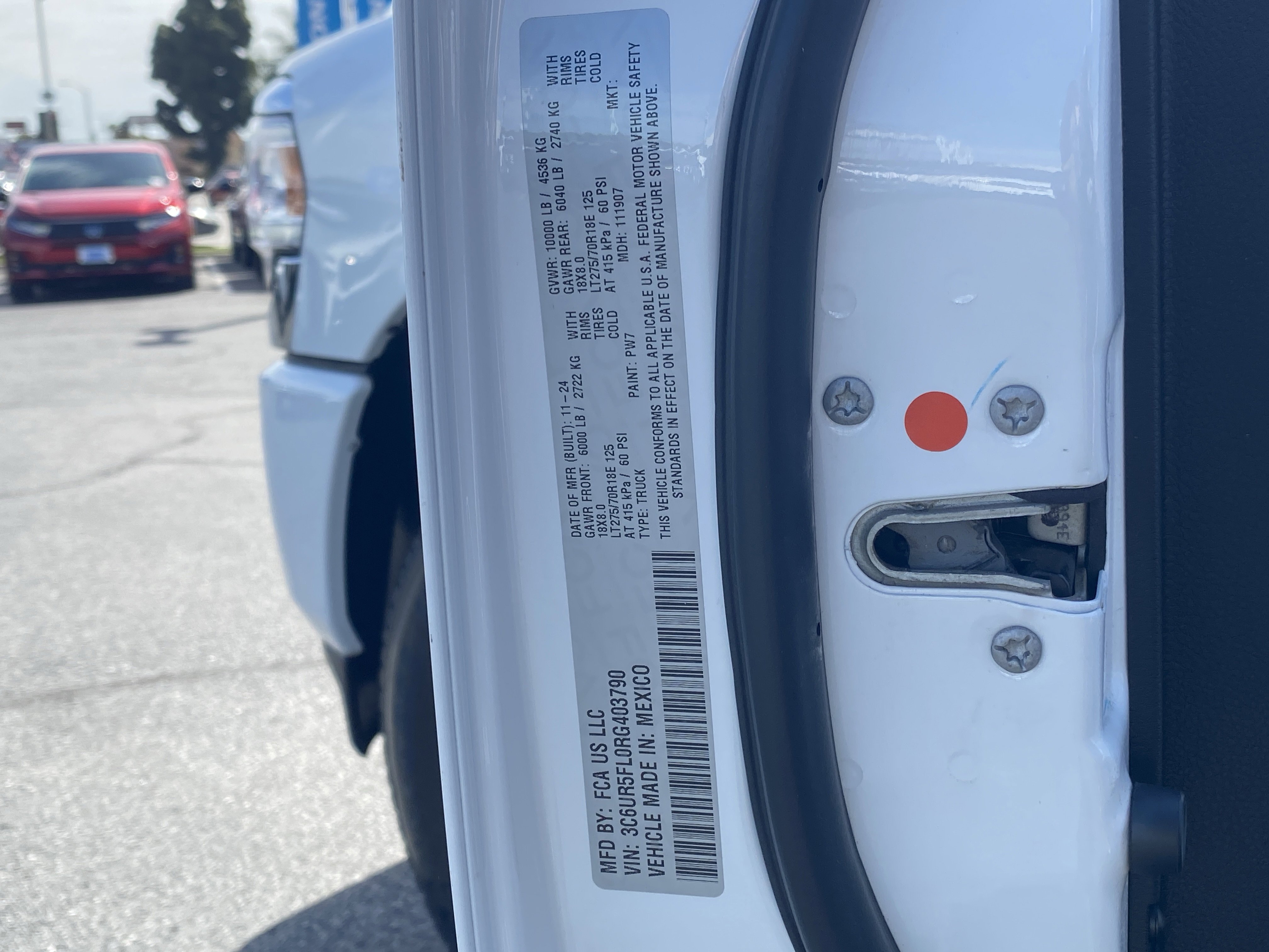 Used 2024 RAM 2500 Laramie image 32