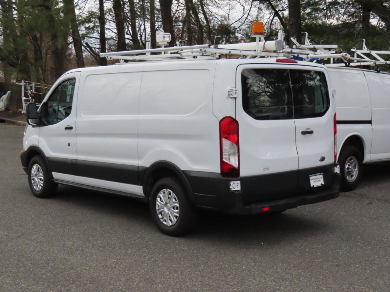 Used 2015 Ford Transit 150 130 Low Roof image 4