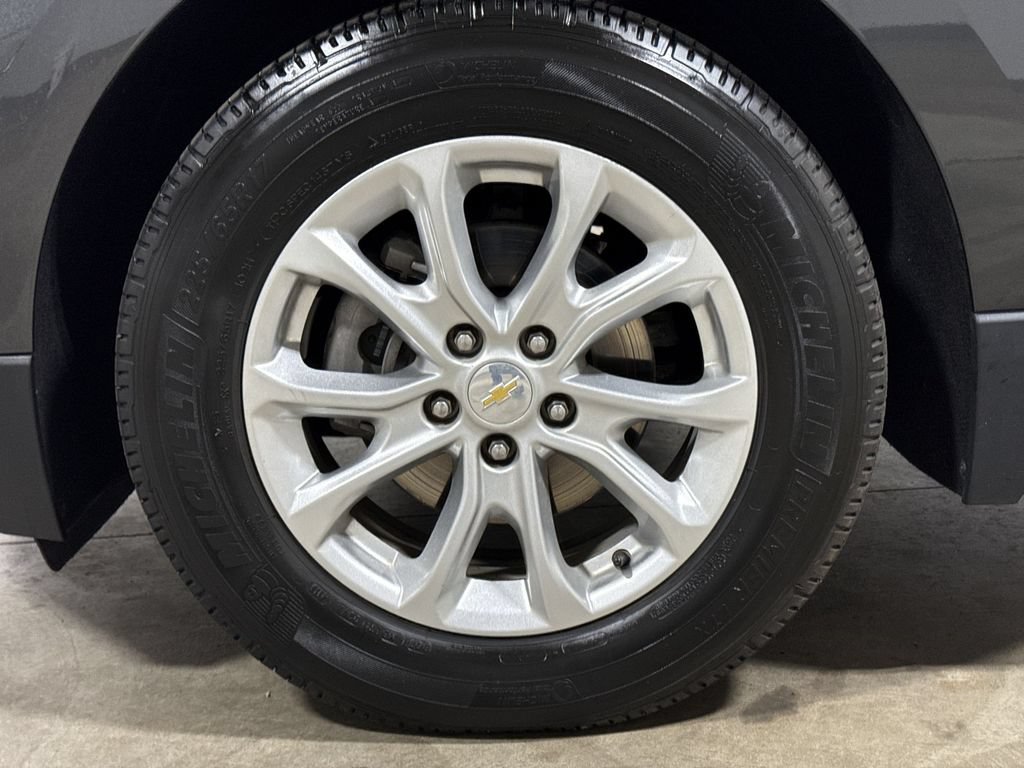 Used 2019 Chevrolet Equinox LT FWD image 26