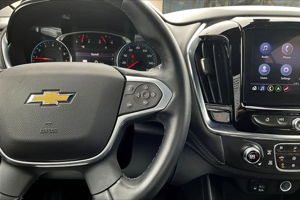 Used 2023 Chevrolet Traverse LT w/ LT Premium Package AWD/4WD image 12