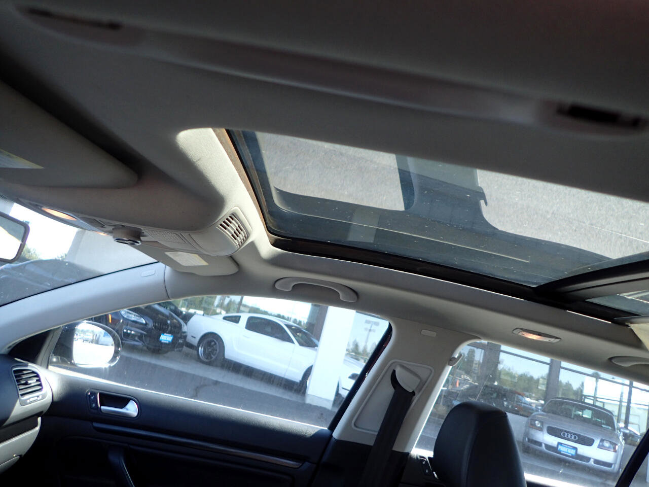 Used 2013 Volkswagen Jetta SE image 14