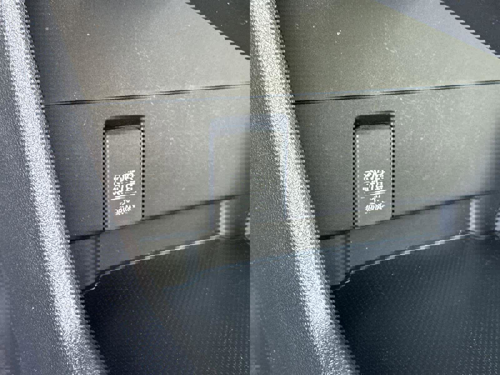 Used 2018 Honda Clarity Touring image 27