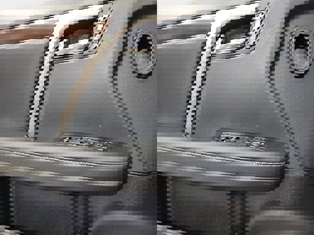 Certified 2021 Lexus RX 450h AWD w/ Premium Package image 30