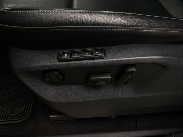 Used 2019 Volkswagen Atlas SEL AWD/4WD image 25