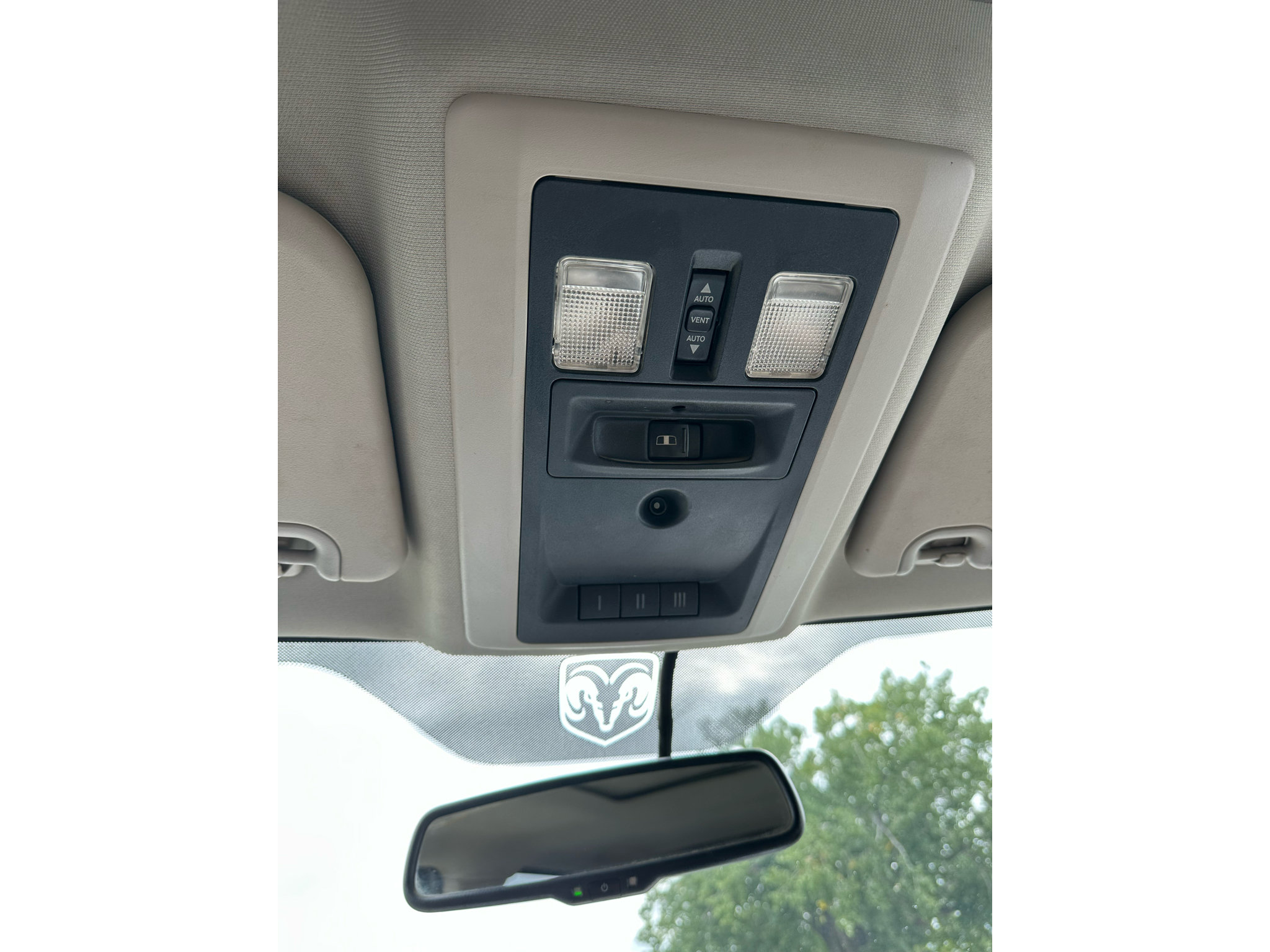 Used 2012 RAM 1500 Laramie w/ Protection Group AWD/4WD image 8