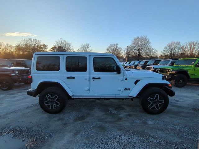 New 2025 Jeep Wrangler Unlimited Sahara w/ Technology Group AWD/4WD image 6