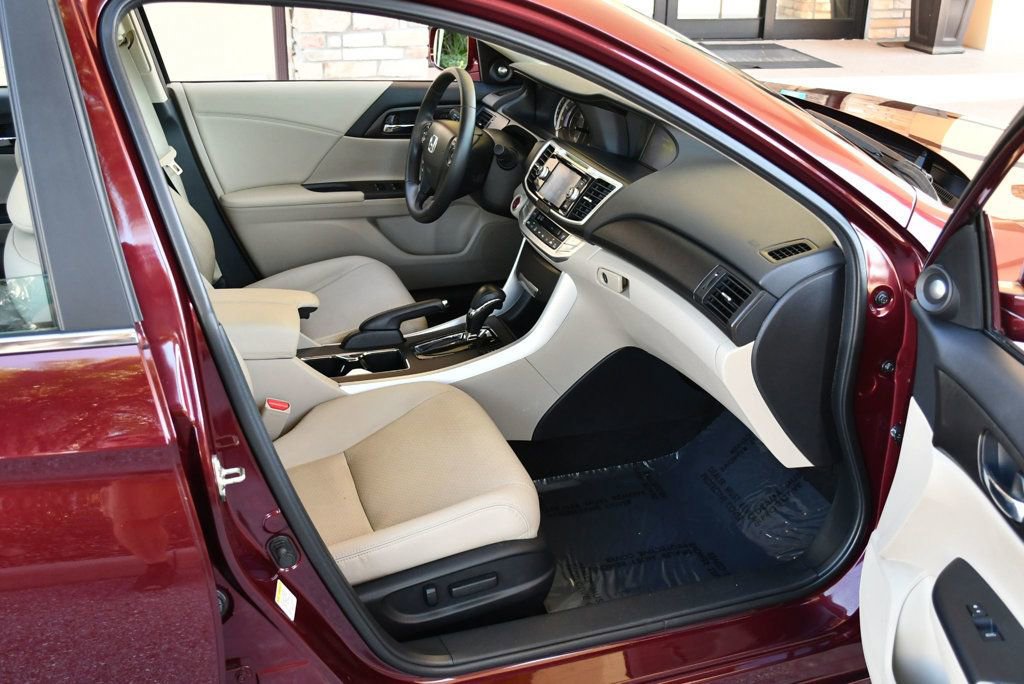 Used 2014 Honda Accord EX-L image 42