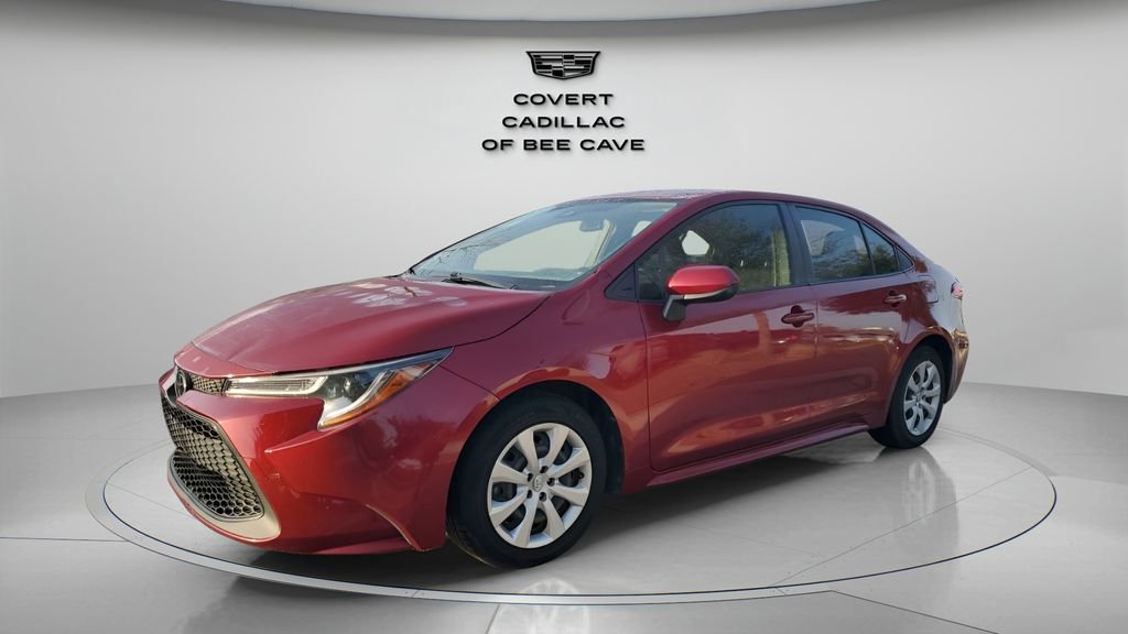 Used 2022 Toyota Corolla LE image 3