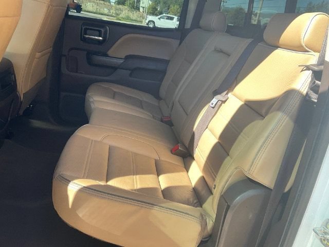 Used 2019 GMC Sierra 2500 Denali w/ Duramax Plus Package AWD/4WD image 15