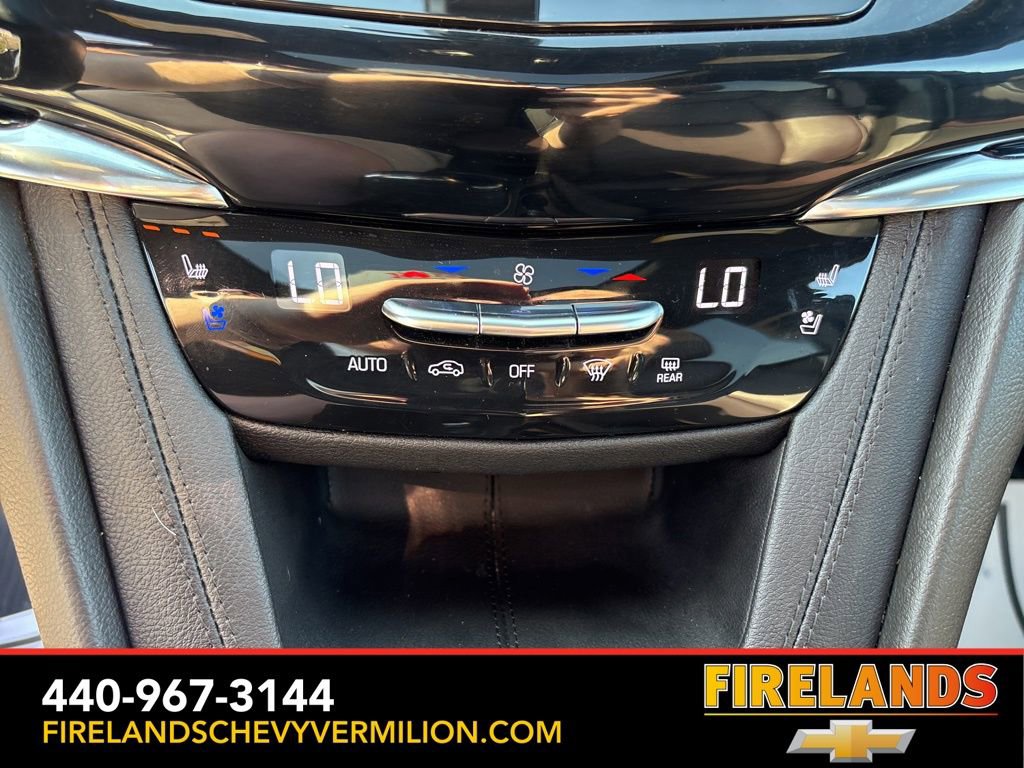 Used 2022 Cadillac XT6 Premium Luxury AWD/4WD image 25