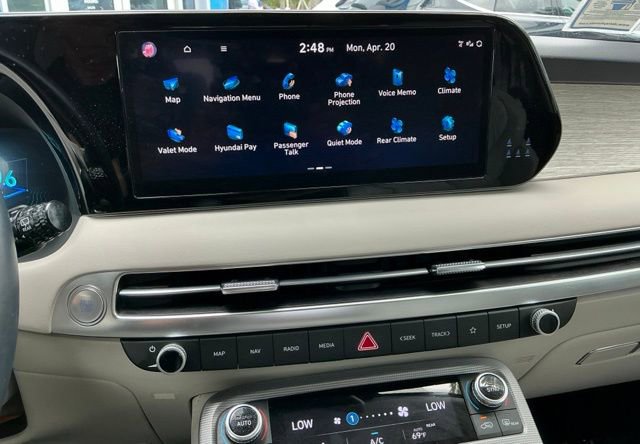 Used 2023 Hyundai Palisade Calligraphy w/ Winter Package image 23