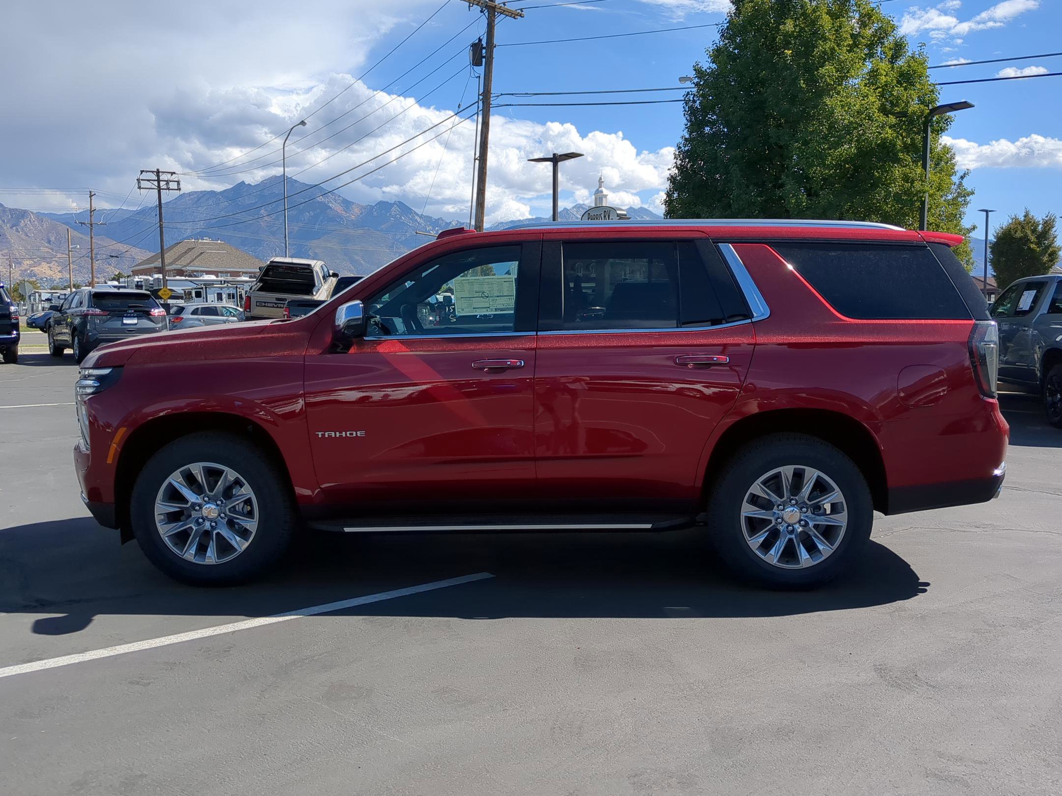 New 2026 Chevrolet Tahoe Premier image 2
