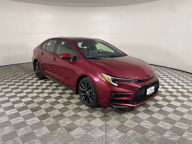 Used 2026 Toyota Corolla SE w/ SE Package FWD image 23