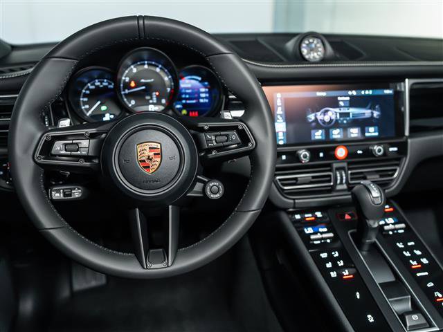 New 2026 Porsche Macan image 21