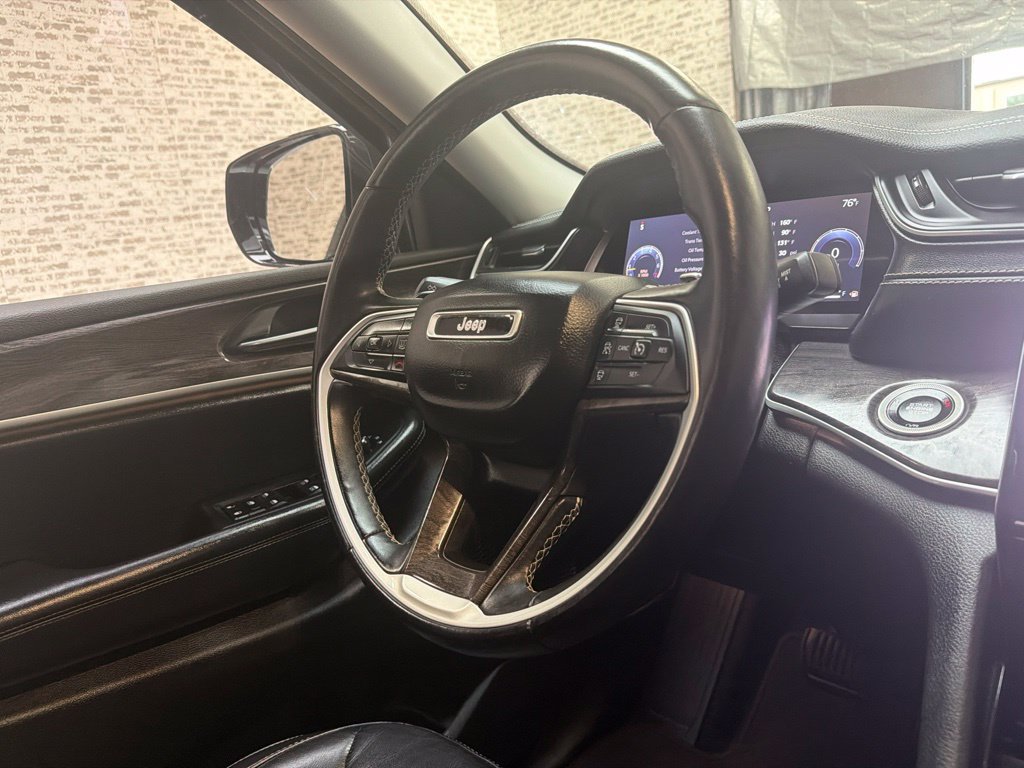 Used 2021 Jeep Grand Cherokee L Limited RWD image 19