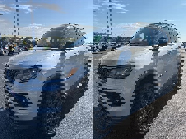 New 2026 Jeep Compass Limited image 4