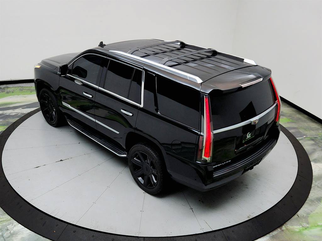 Used 2019 Cadillac Escalade Luxury AWD/4WD image 36