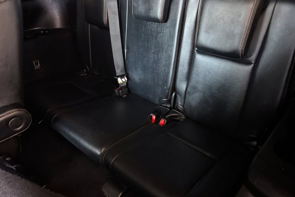 Certified 2018 Toyota Highlander XLE w/ Carpet Mat Package (TMS) FWD image 17