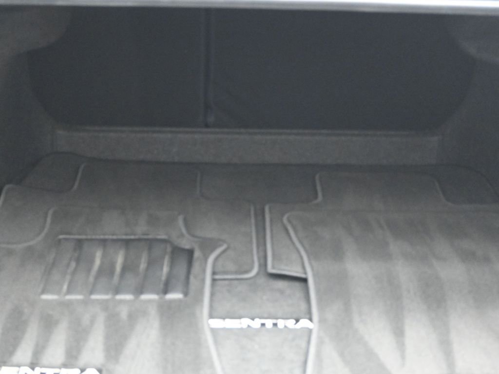 Used 2024 Nissan Sentra SR w/ SR Premium Package image 11