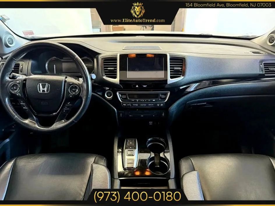 Used 2017 Honda Pilot Touring image 20