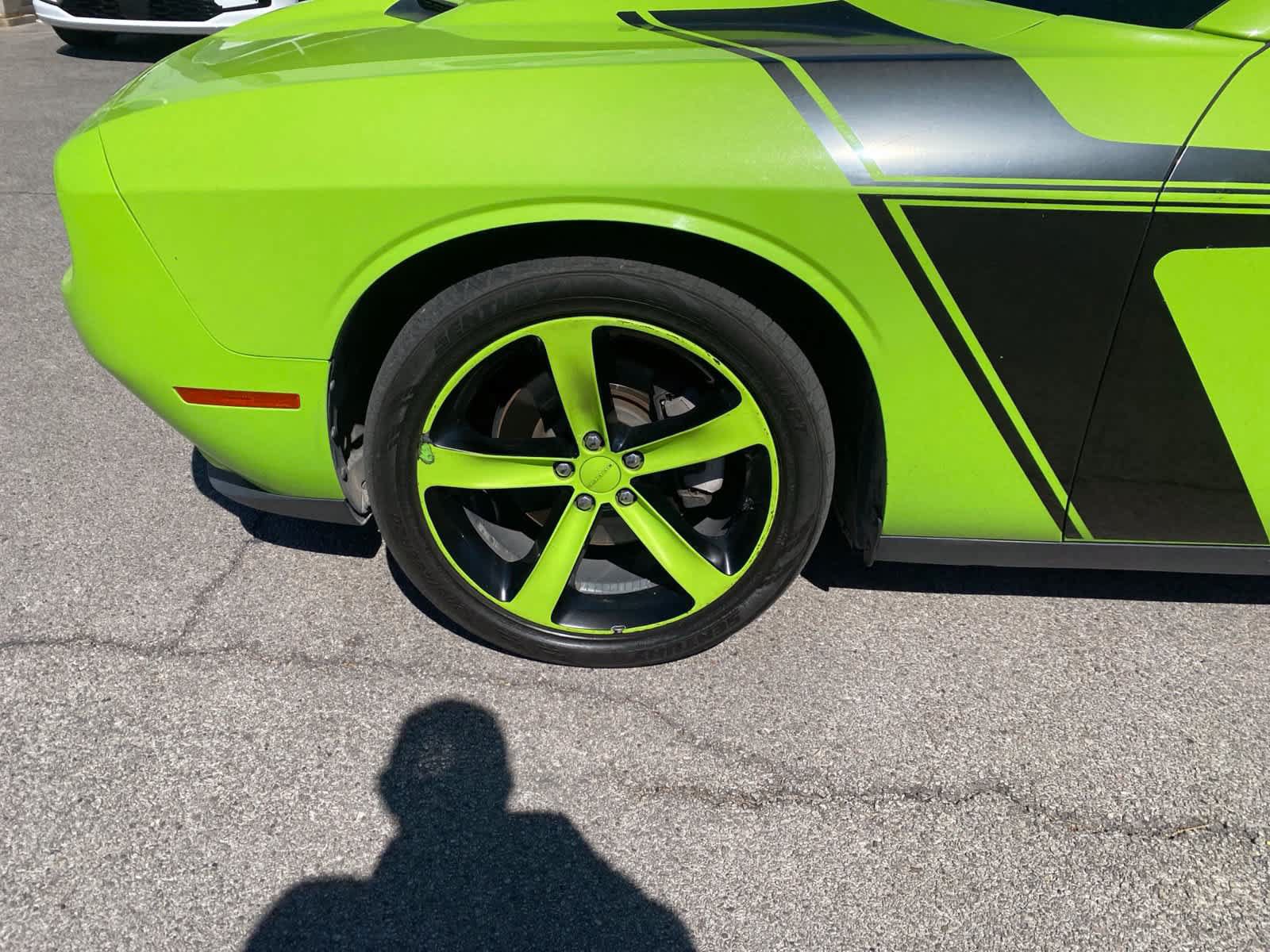 Used 2015 Dodge Challenger R/T w/ Quick Order Package 28B R/T RWD image 10