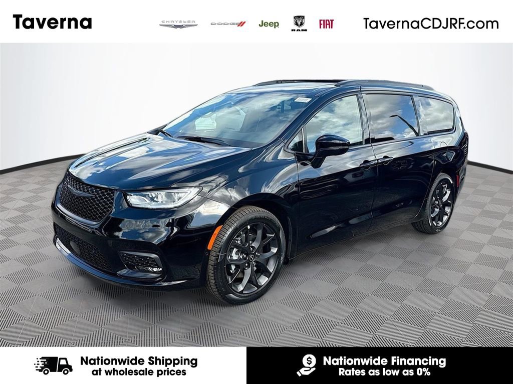 New 2026 Chrysler Pacifica Limited w/ S Appearance Package image 1
