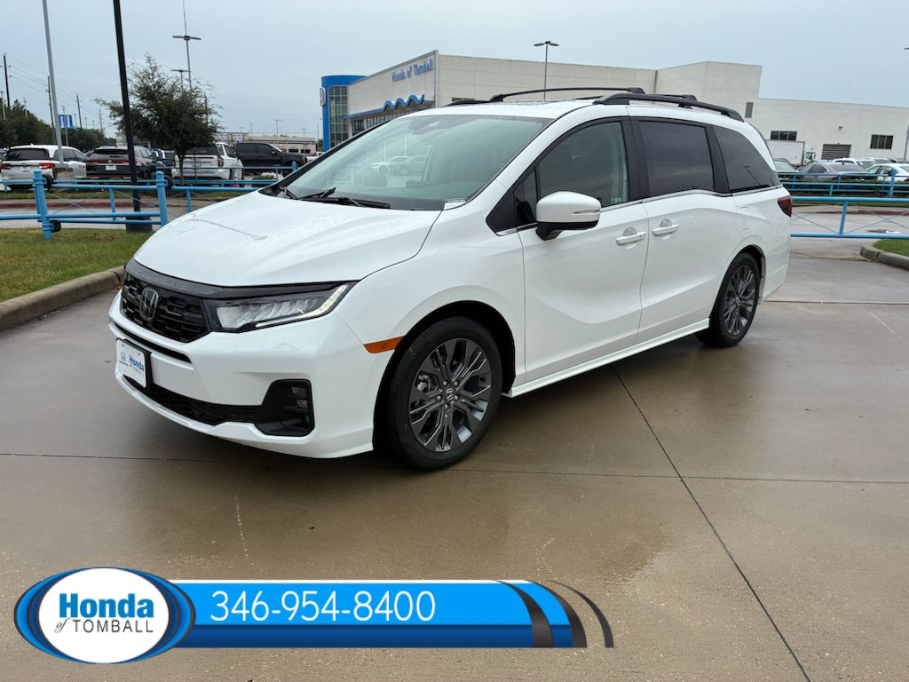 New 2026 Honda Odyssey Touring image 3