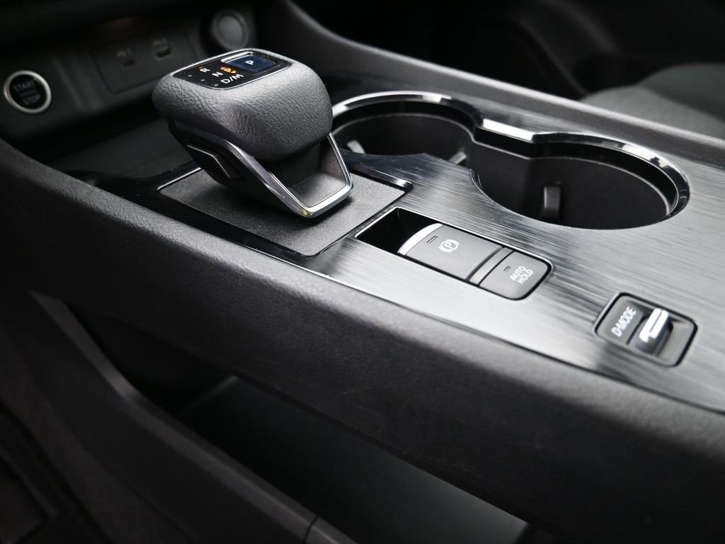 Used 2021 Nissan Rogue S image 18