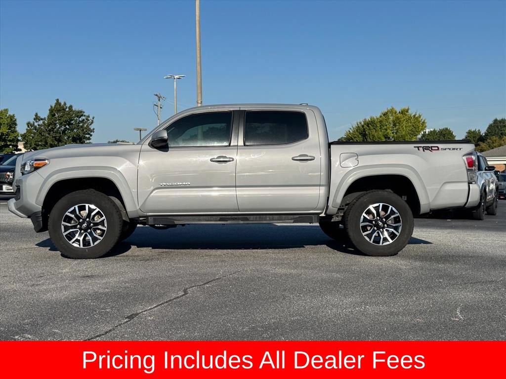 Used 2021 Toyota Tacoma TRD Sport w/ Technology Package RWD image 6