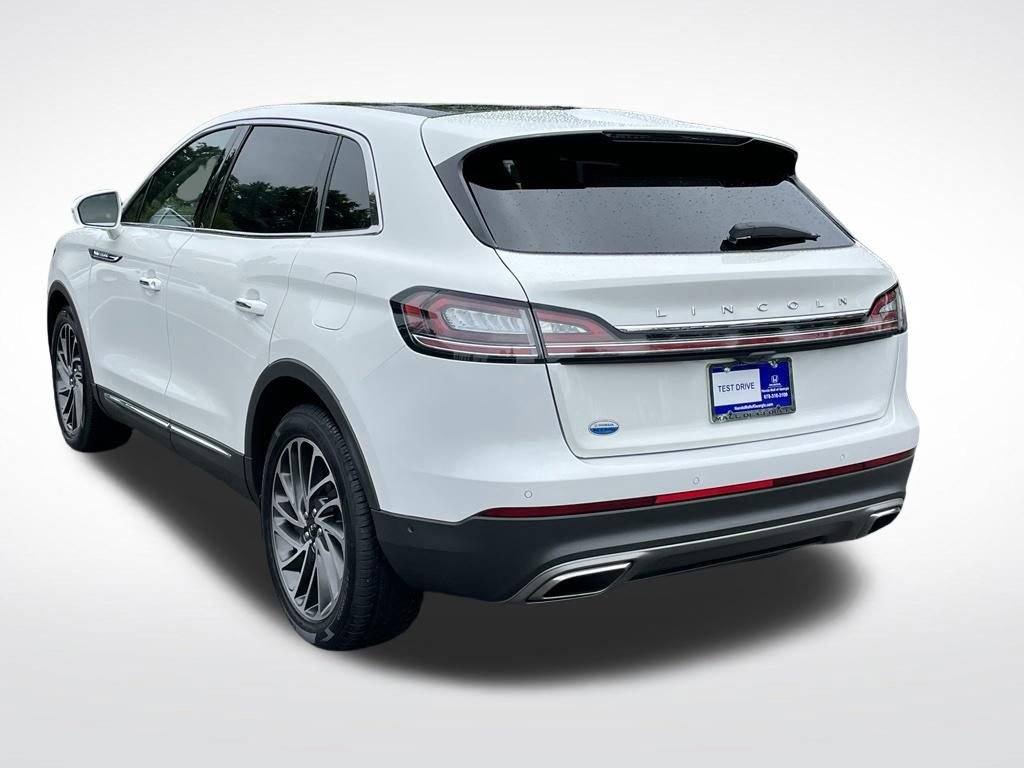 Used 2020 Lincoln Nautilus Reserve w/ Equipment Group 201A FWD image 4