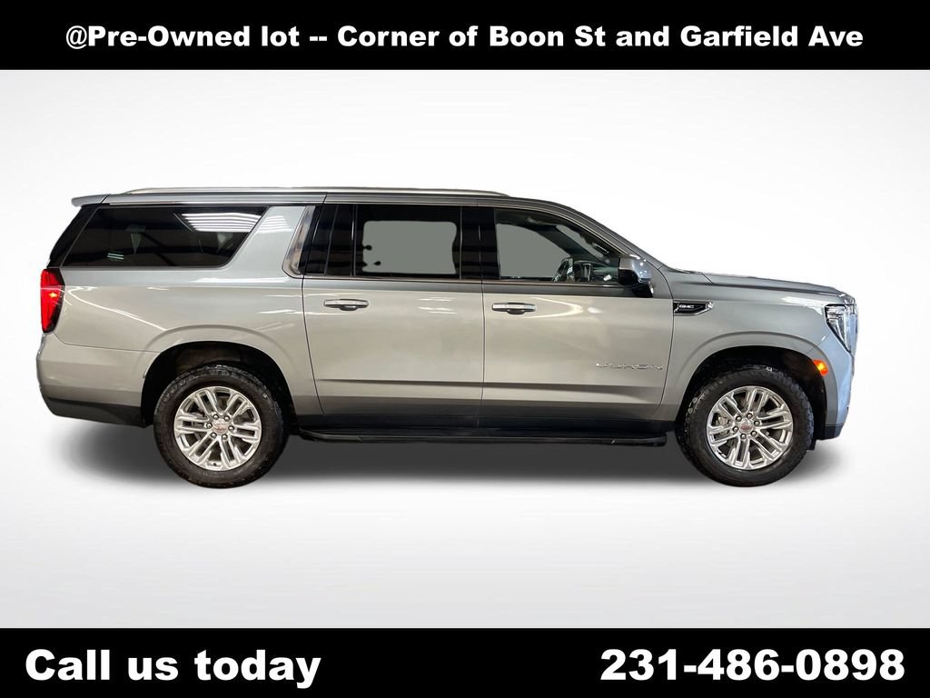 Used 2023 GMC Yukon XL SLE w/ Gmc Pro Safety Plus Package AWD/4WD image 6