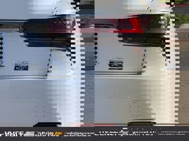 Used 2021 Lexus LS 500 F Sport w/ Dynamic Handling Package image 8