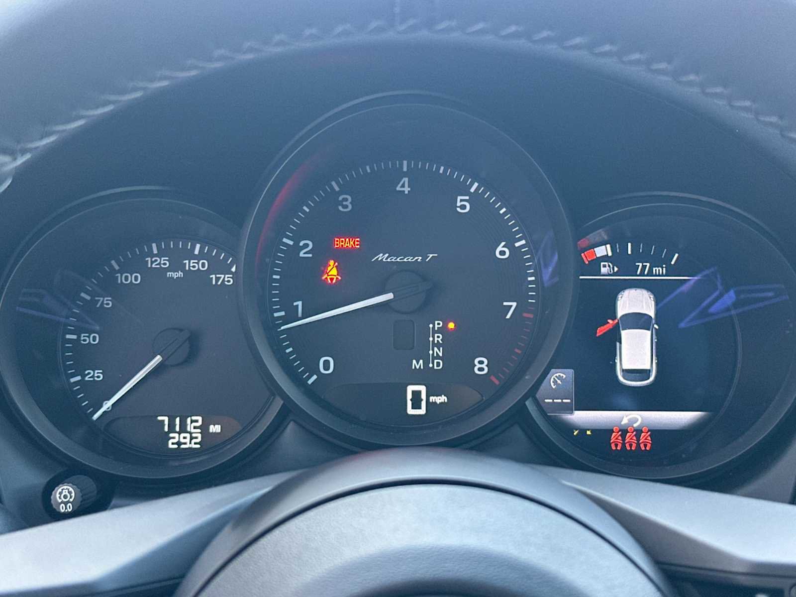 Certified 2025 Porsche Macan image 26