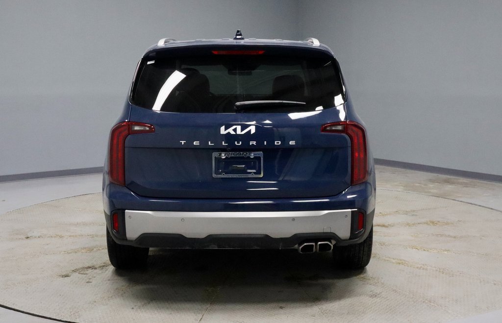 Used 2025 Kia Telluride S image 11