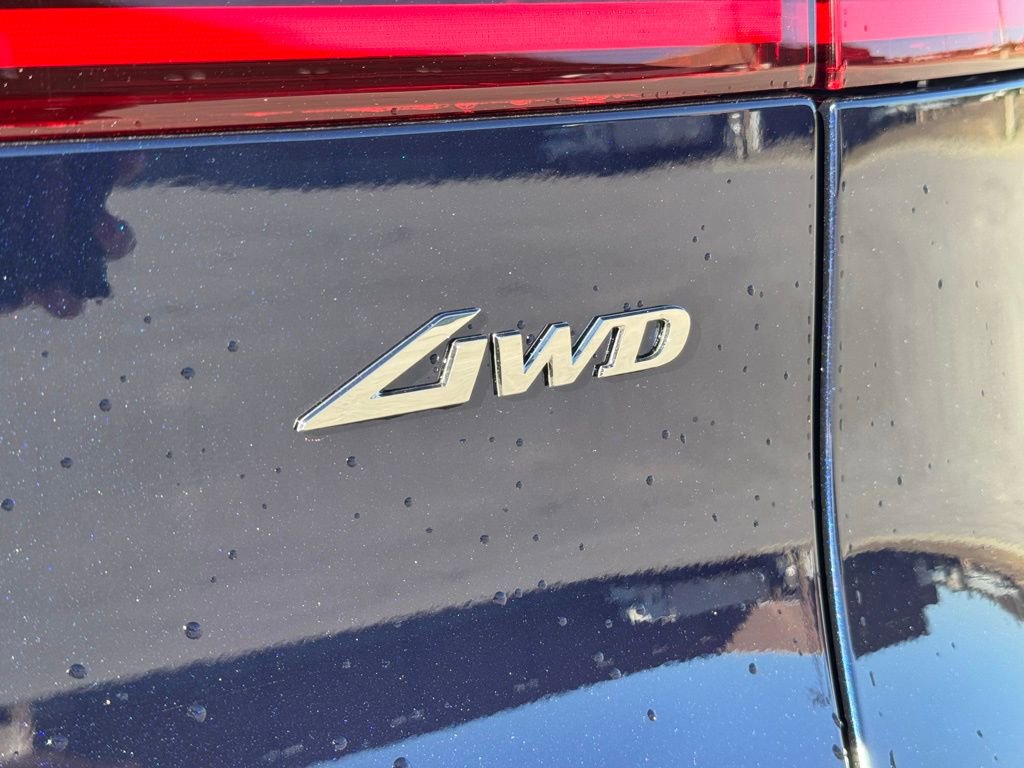 New 2026 Genesis GV70 2.5T Select image 16