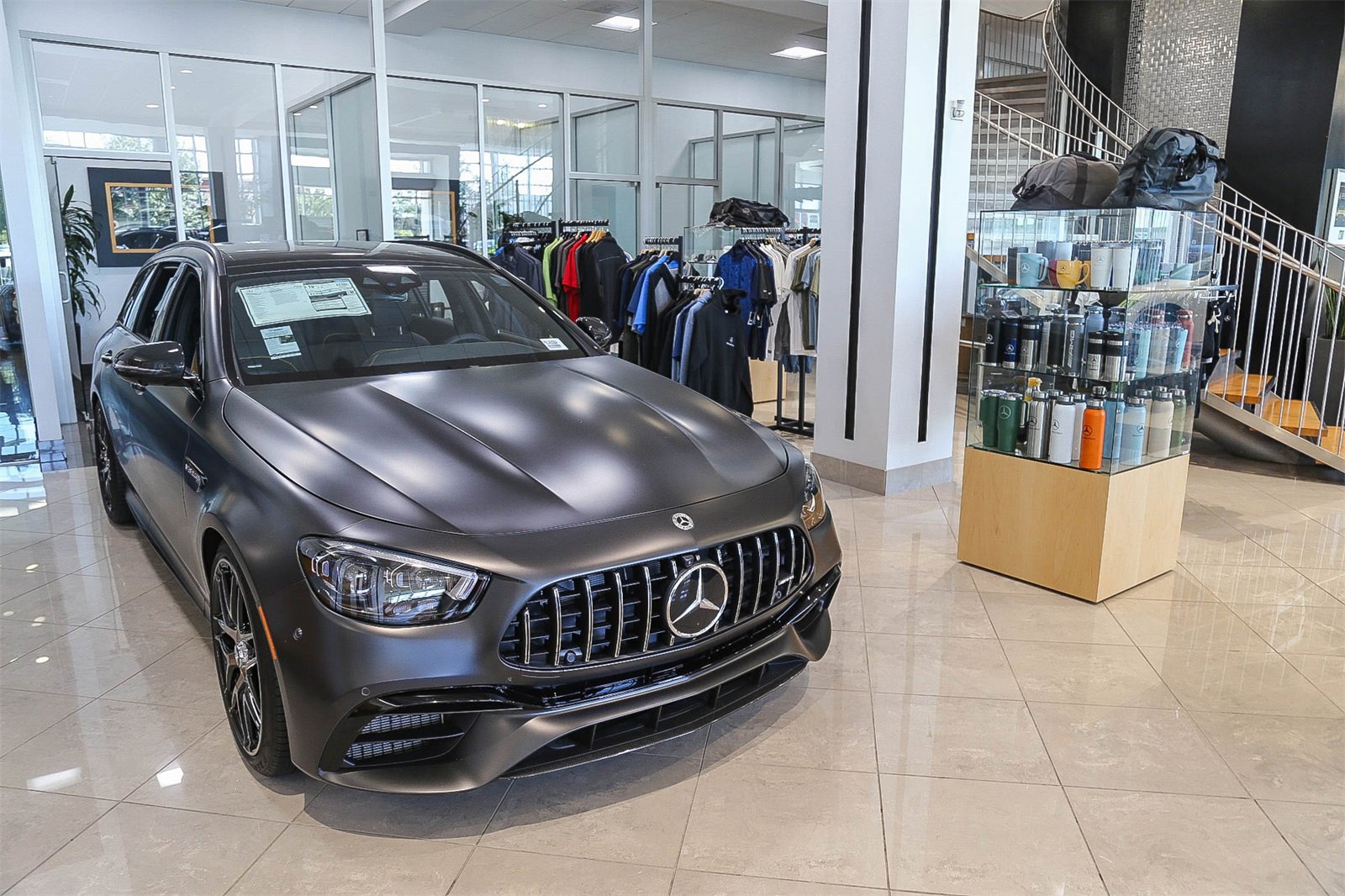 Used 2023 Mercedes-Benz GLC 300 4MATIC Coupe image 39