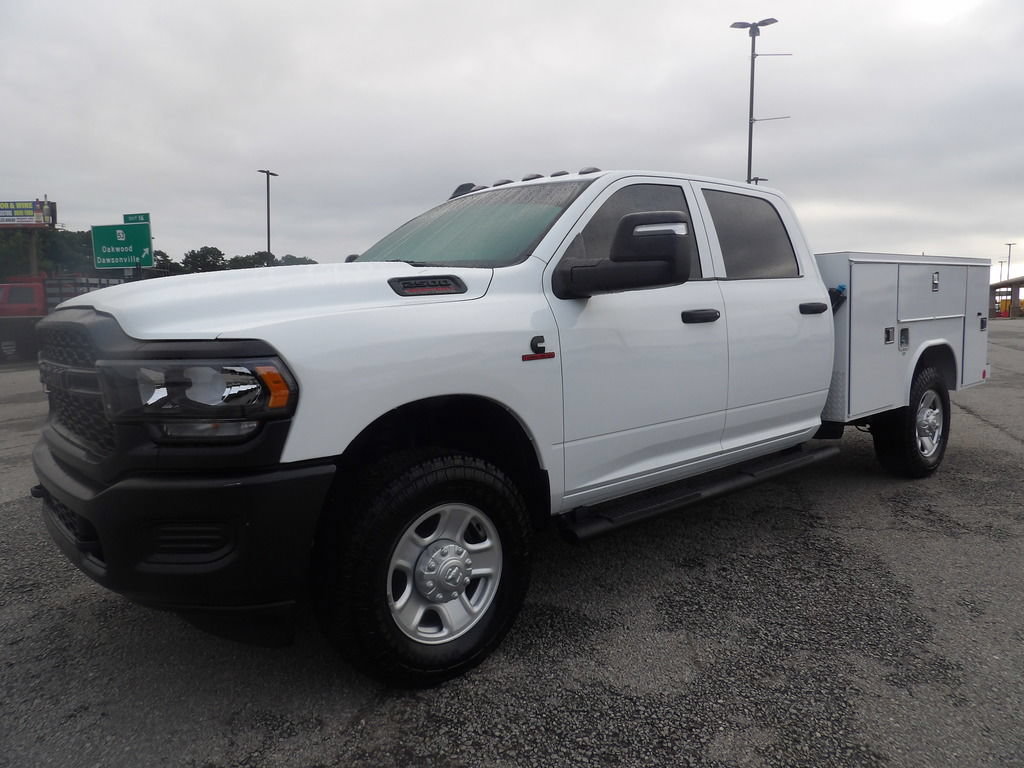 Used 2024 RAM 2500 Tradesman w/ Snow Chief Group AWD/4WD image 3