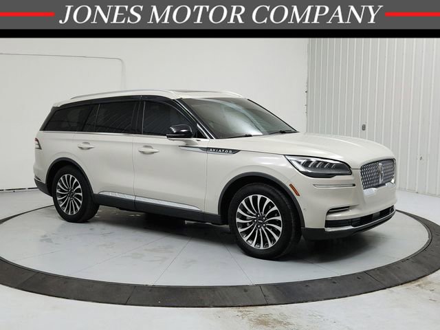 Used 2022 Lincoln Aviator Reserve w/ Equipment Group 201A image 1