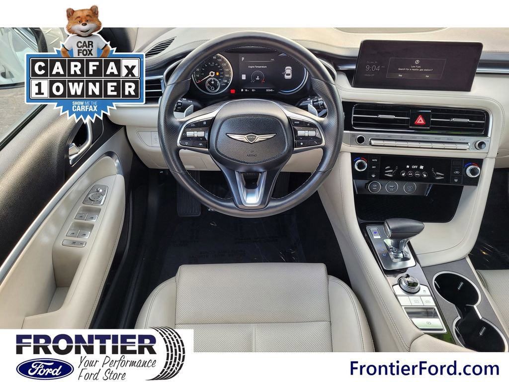 Used 2024 Genesis G70 2.5T image 9