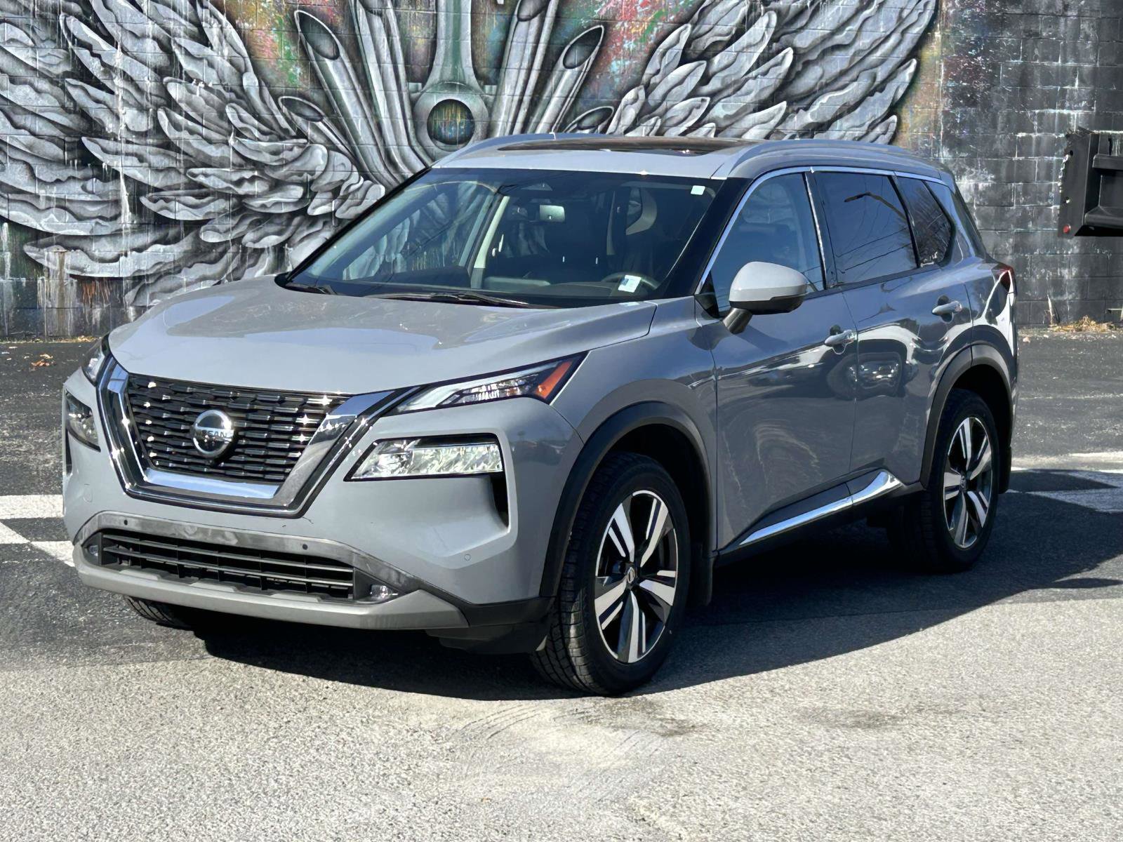 Used 2021 Nissan Rogue SL w/ Premium Package image 7